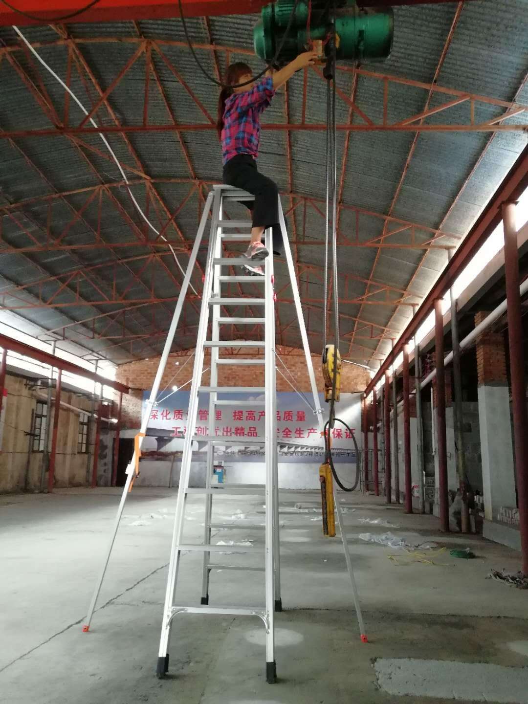 折叠蜜桃TV在线二三区采购供应商.jpg 折叠蜜桃TV在线二三区采购供应商.jpg